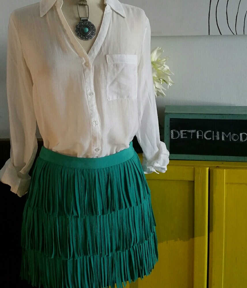 ❤❤❤ Zara Fringe Skirt❤❤❤